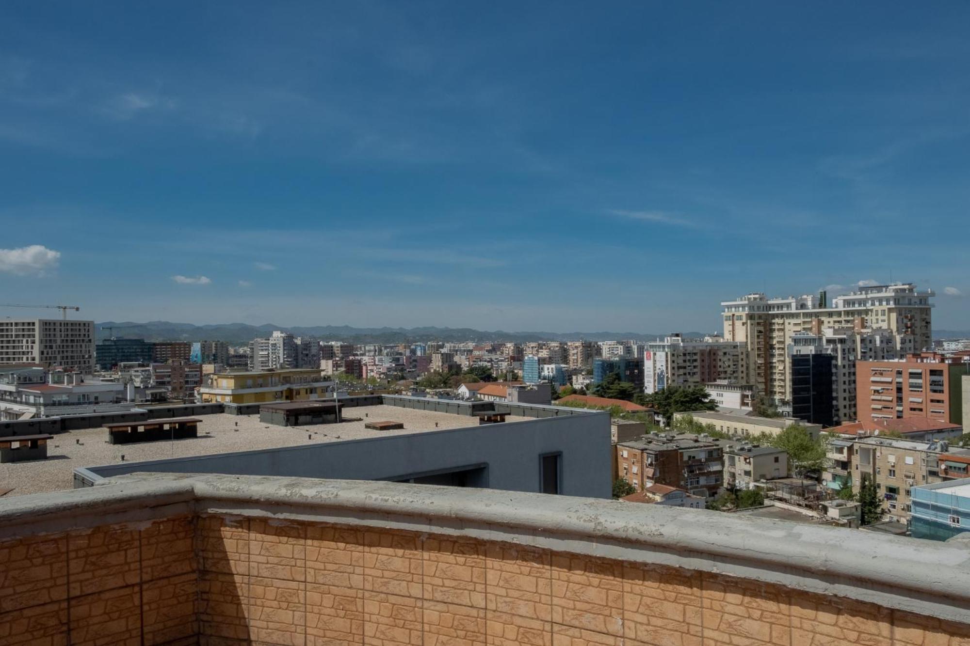 Albjona Guesthouse Тирана Экстерьер фото