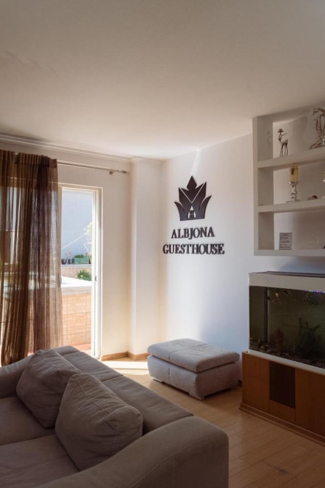 Albjona Guesthouse Тирана Экстерьер фото